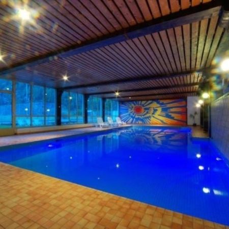 Moderne Dachwohnung Naehe Zermatt Mit Balkon Tasch Ngoại thất bức ảnh